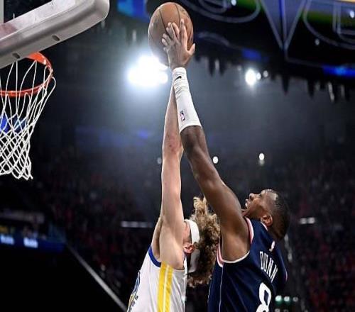 又能防守又能傳球，快船后場大閘不應該為這場附加賽失利而背鍋