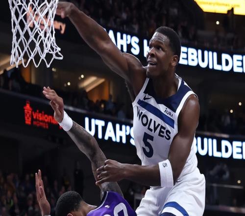 同為2020屆新秀，阿夫迪亞5643分，哈利伯頓5842分，愛德華茲呢