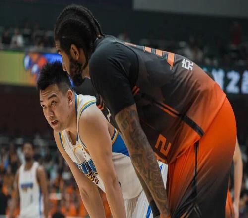 客場(chǎng)大勝！場(chǎng)上兄弟齊心場(chǎng)下溫情傳遞