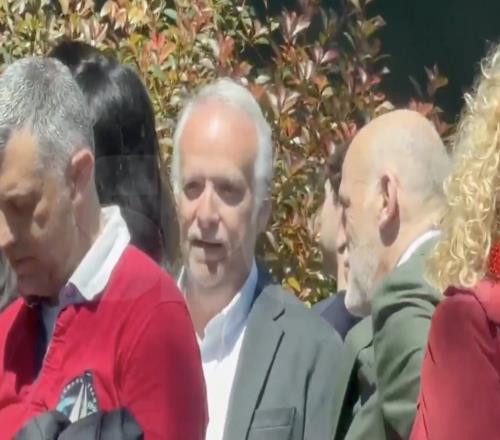 一起看網(wǎng)球每體：特瓦斯在巴塞羅那與巴薩高層共進(jìn)午餐