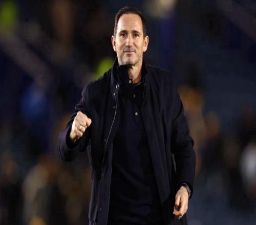 足壇一夜動態(tài)：蘭帕德率考文垂25年后重返英超國米30領先12分