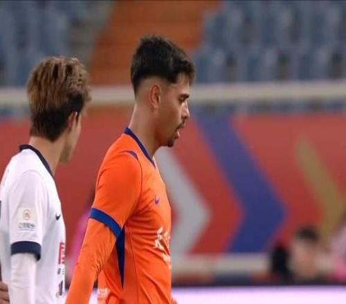 泰山中場強度拉滿，戰海港讓出控球克雷桑若不上還得瓦科救韓鵬