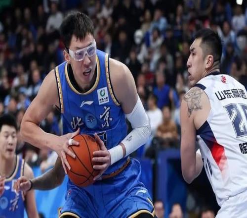 上海21連勝高居榜首，黑馬第3，廣東又掉出前4，山東第8，遼寧第9