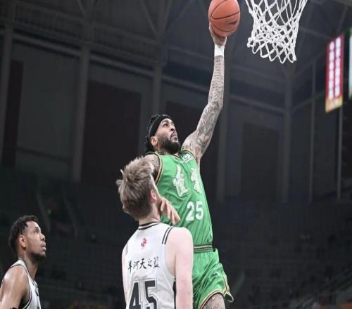 CBA前39輪全部完賽，上海20連勝穩居第一，廣東穩住第四，遼寧第九山西第十