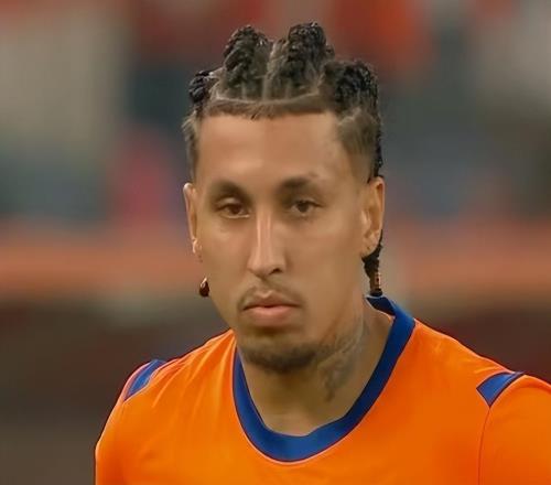 克雷桑拯救球隊(duì)，山東泰山11戰(zhàn)平海港，平局暴露爭冠核心隱患！