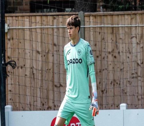 一个17岁门将的"迟到"青训路