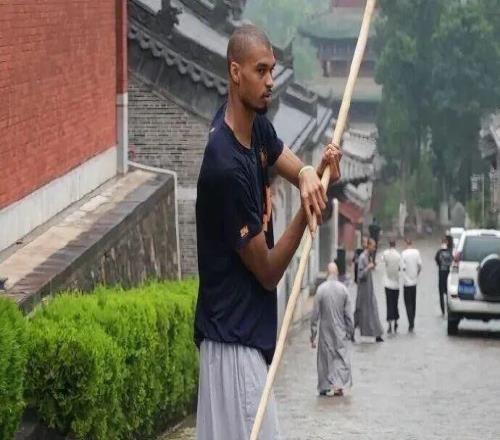 厲害??！30秒！文班就被他們打服了！