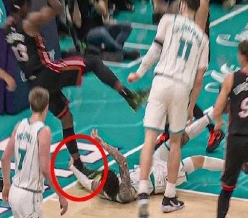 敗人品！阿德巴約透露：拉梅洛從未向他道歉，這事就沒發(fā)生過！