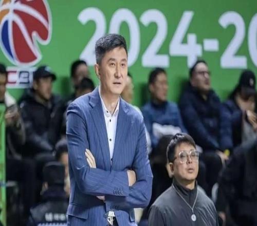 廣東男籃今日早報！焦泊喬正式復出，杜峰回歸帶隊，徐杰地位再次提升