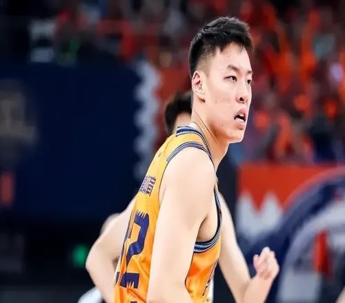 上海11186大勝新疆球員評價(jià)：8人優(yōu)秀，3人及格