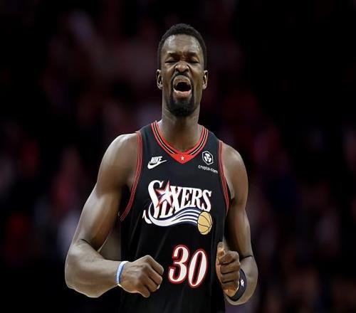 防守能力相當不錯，但76人內線新星的進攻能力也確實是非常平庸