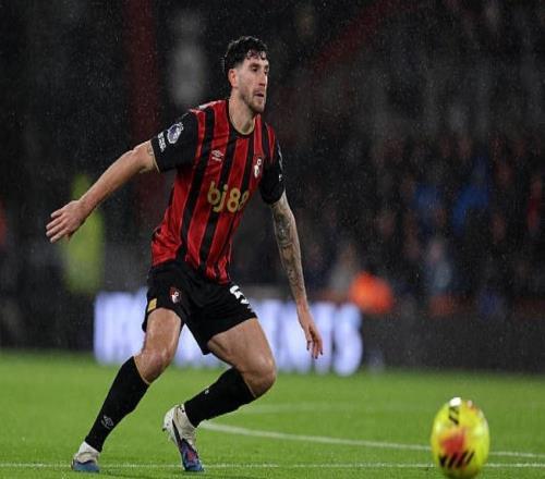 斯基拉：300萬(wàn)年薪報(bào)價(jià)被拒絕后，尤文再次詢問(wèn)了塞內(nèi)西的情況