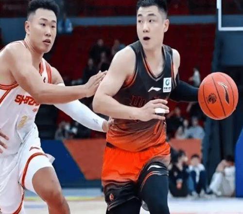 深圳備鴻門宴戰(zhàn)山東，邱彪陷困局，新援首秀或成勝負關鍵