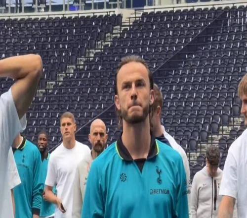 久違了，麥迪遜自去年5月以來首次進(jìn)入熱刺正式比賽名單