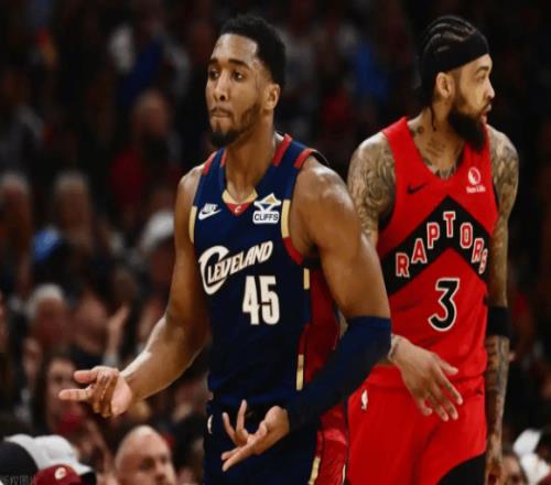 肯納德5中5三分爆冷封神！41歲老詹創(chuàng)歷史，湖人輕取火箭真相扎心