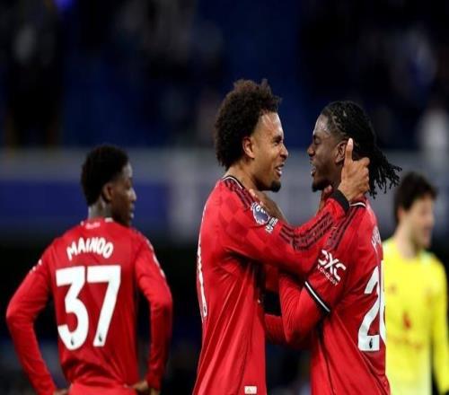 TA：海文和馬茲拉維搭配效果不錯(cuò)，前者表現(xiàn)出遠(yuǎn)超年齡的成熟