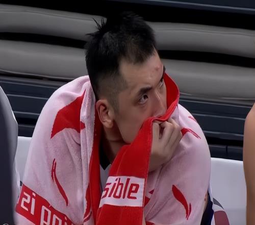 95103！深圳15連勝被終結(jié)，京粵看到前三希望，遼籃最多止步8強(qiáng)