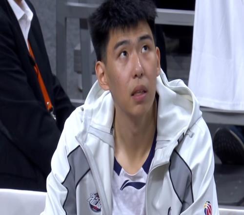 隨著北京險勝、深圳落敗，CBA亂了！廣東四強不保，廣州仍有希望