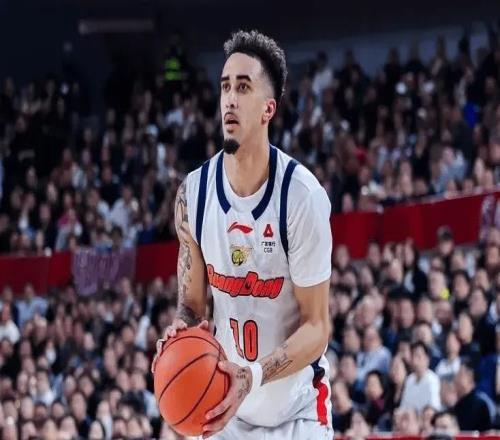 輸山西發(fā)布會(huì)！杜鋒親承拼得不錯(cuò)但不滿關(guān)鍵球，奎因寄語執(zhí)行力！