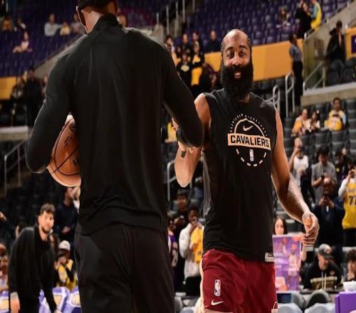 阿特金森把哈登比作詹姆斯：傳球這門手藝的終極形態(tài)