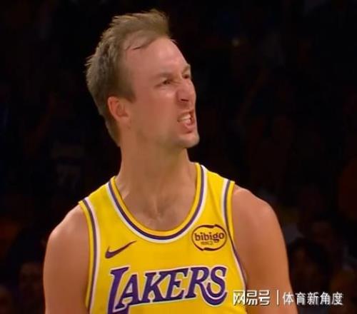 5中5，干翻火箭，湖人又現一筆神級交易...