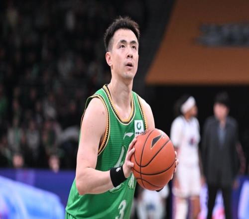 羨慕張鎮(zhèn)麟趙繼偉負上海后言論惹爭議這次他鐵心要離開遼籃嗎