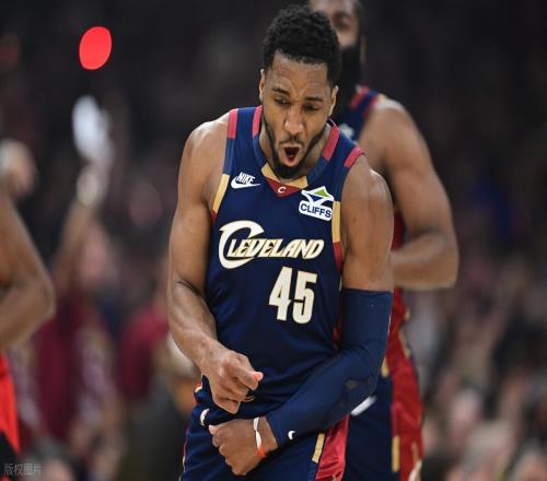 騎士115105勝猛龍，20！三巨頭合砍83分，哈登破2大歷史紀(jì)錄