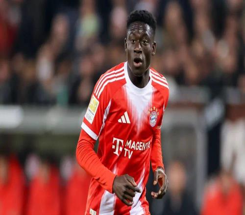 巴拉薩波科恩迪亞耶：拜仁慕尼黑最新的00后首秀新星