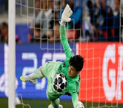 馬卡：兩場點球大戰(zhàn)撲五球，納瓦羅成皇馬歐青聯(lián)奪冠頭號功臣