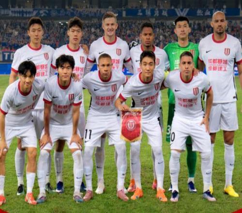 大連逆轉河南絕非偶然！川渝滬拿3分順理成章，泰山云南太意外了