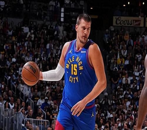 現(xiàn)役巨星30分賽季數(shù)：約基奇?zhèn)惣{德0，庫里2，哈登3，第一很意外