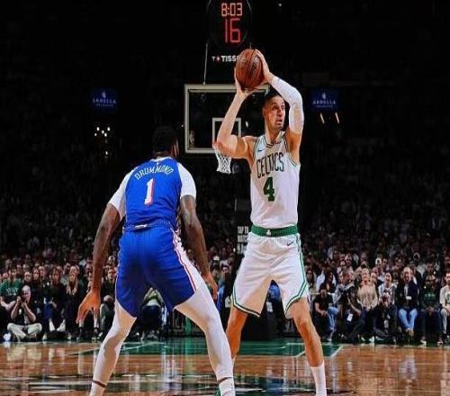季后賽首秀表現穩定，凱爾特人替補中鋒能否繼續保持這樣的狀態