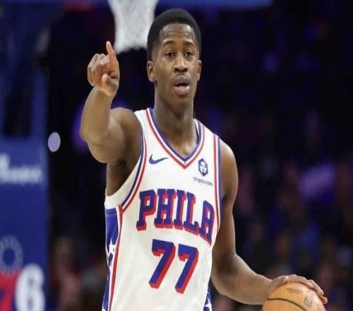 狂輸綠軍32分！76人菜鳥嘴硬：空位全打鐵，他們還得贏三場