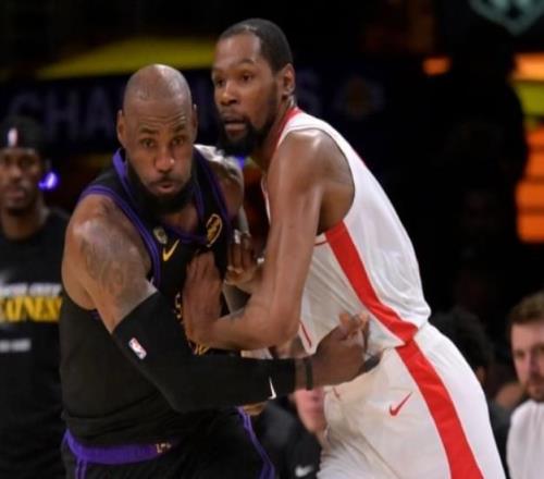 背扣杜蘭特，狂飆28+8+8，41歲詹姆斯依舊值得信賴