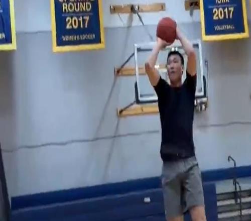 淡厚然回美后明確目標(biāo)！強(qiáng)化中遠(yuǎn)投能力，告別傳統(tǒng)內(nèi)線打法！