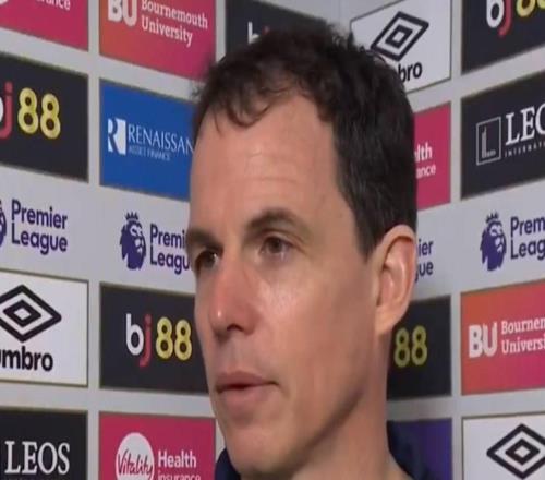 英媒：若桑德蘭無(wú)緣歐戰(zhàn)也可能換帥，他們距離前六僅差4分