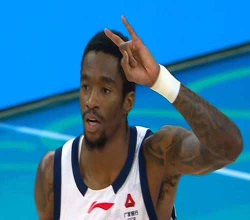 薩姆納賽季報銷廣東隊外援完成“5選4”，保送杜鋒躺進總決賽！