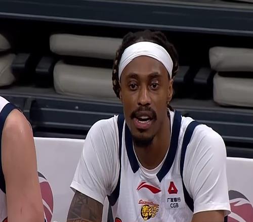 破案了！麥考爾為何沒有隨廣東隊前往福建，經(jīng)紀人道出原因