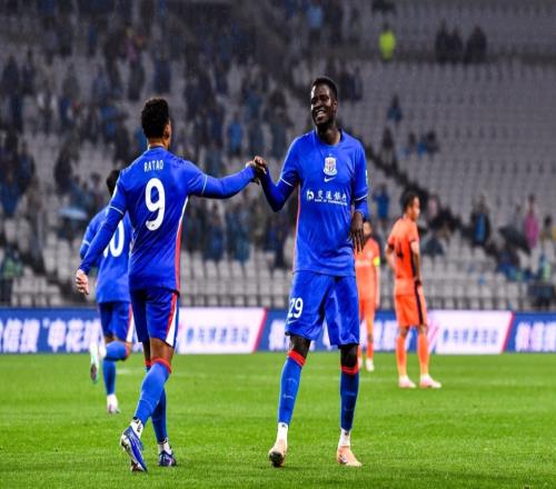 申花20海牛中超4連勝+7輪不敗升第5特謝拉、蓋伊6分鐘連轟2球