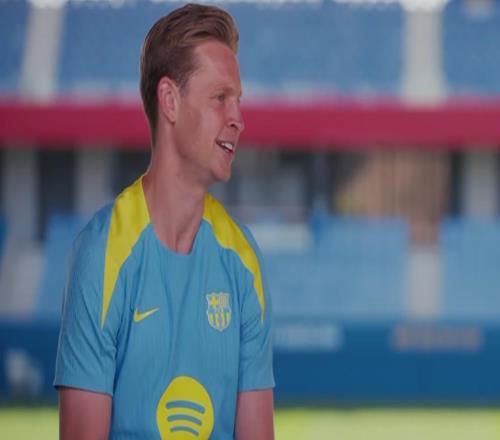 德容：足球偶像是梅西非常喜歡瓜迪奧拉執教時期的巴薩隊