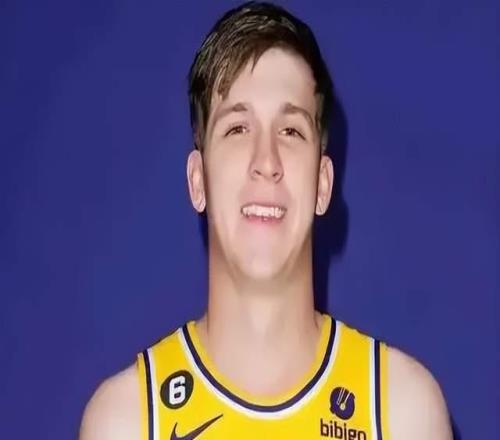 湖人喜訊！強(qiáng)人現(xiàn)身，傷情曝光，或復(fù)出對(duì)陣火箭，詹姆斯等來幫手