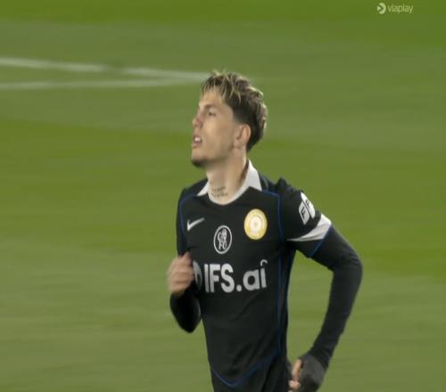 曼聯否認針對加納喬，更衣室真實態度曝光！切爾西隊友中場怒罵他