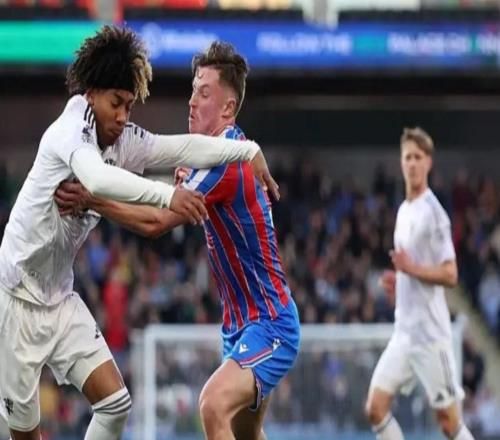 曼聯U18英超杯決賽憾負水晶宮U18，弗萊徹點球大戰前換門將