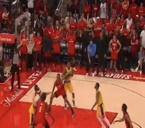 火湖G3裁判報(bào)告：漏吹斯馬特三罰最后一罰提前進(jìn)線&詹姆斯踩線