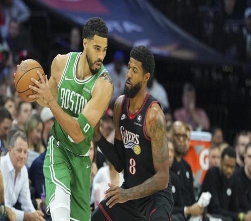 綠軍滅76人總分21：雙探花50分創(chuàng)5項里程碑馬克西31+6