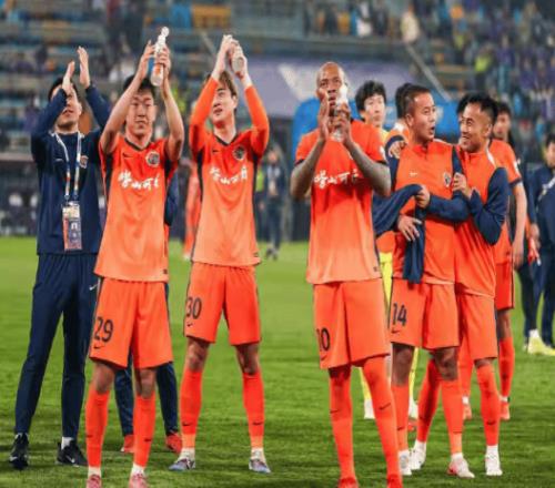 30！中超齊魯德比，海牛大勝泰山，擺脫墊底位置，負分已經抹平