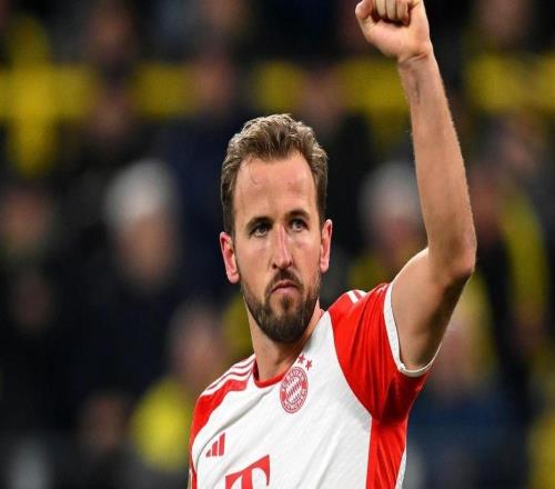 一個(gè)向左一個(gè)向右：凱恩在拜仁圓夢，阿爾瓦雷斯卻失去了冠軍圣體