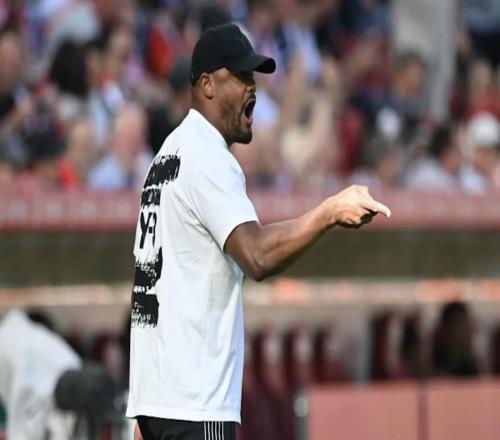 凱恩談孔帕尼中場發火：他對我們說了一些很嚴厲的話，這沒錯