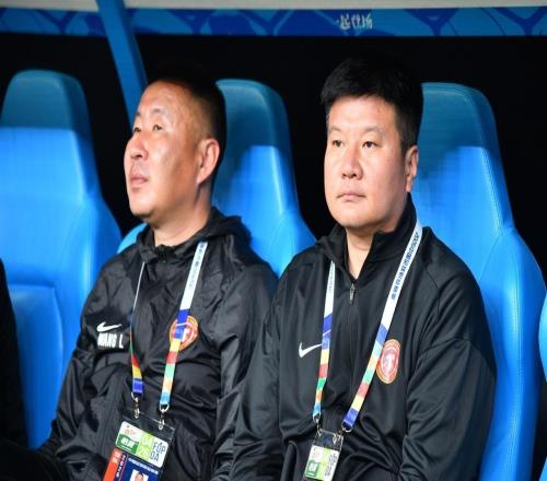 10，11，2支讓人意外的球隊，一隊計劃有變，一隊主帥或下課！