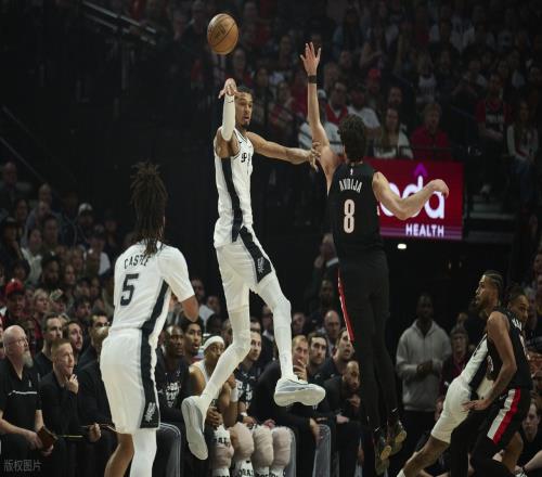 一場11493的大逆轉，讓狼、掘絕望，雷霆開始慌了！馬刺徹底崛起